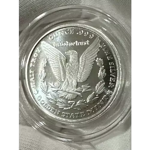 1/2 oz Silver Morgan Dollar Replica (3)