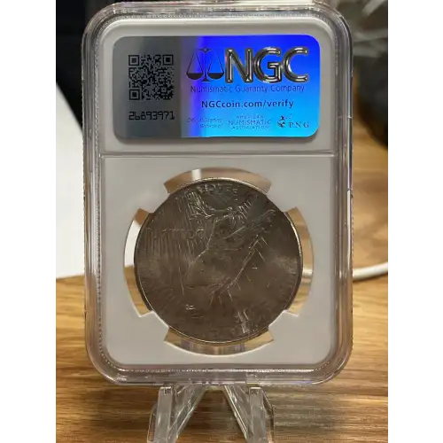 1923 Peace Dollar NGC BRILLIANT UNCIRCULATED (2)
