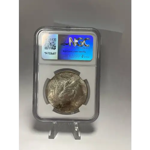 1924 Peace Dollar NGC BRILLIANT UNCIRCULATED (2)
