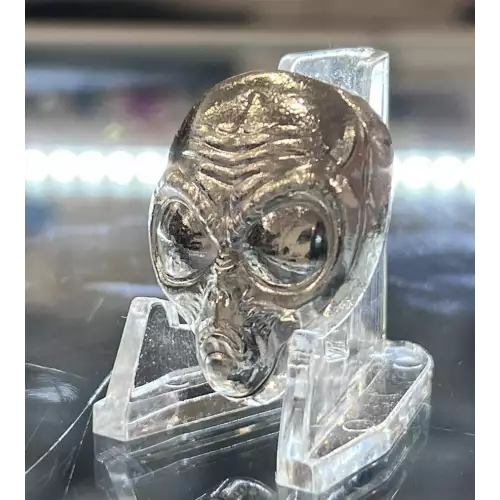 2 oz Silver Colorized 3D Art Grumpy Alien Head Bar (2)