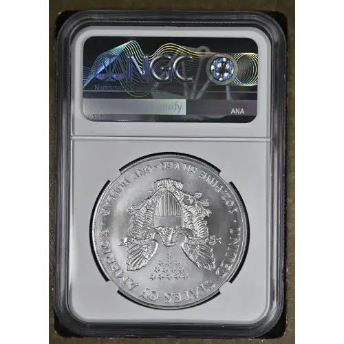 2000 (3)