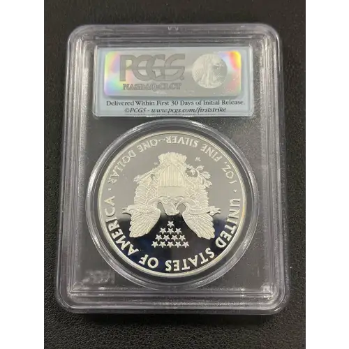 2011-W $1 Silver Eagle First Strike, DCAM (2)