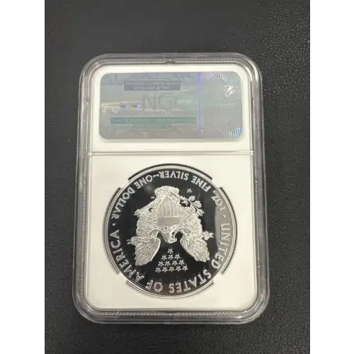 2013 W S$1 SILVER EAGLE PF70 UC SIGNED BY 11TH CHIEF ENGRAVER ELIZABETH JONES (2)