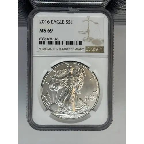 2014 1 oz Silver Eagle  NGC MS69 (LABEL MAY VARY)