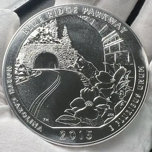 2015 25C Blue Ridge Pkwy NP 5 oz Silver First Strike, DMPL