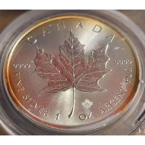 2016 $5 Maple Leaf/Ag First Strike