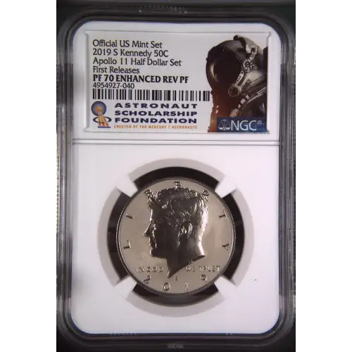 2019 S Apollo 11 Half Dollar Set First Releases Official US Mint Set (2)