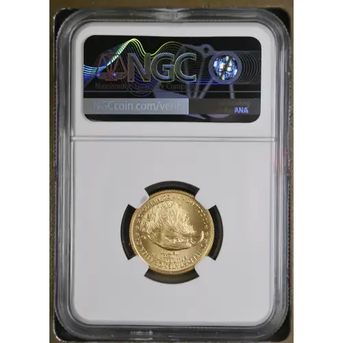 2021 W Eagle Portrait T-2 With W (3)