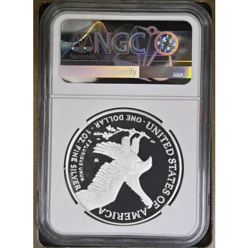2023 W  ULTRA CAMEO (3)
