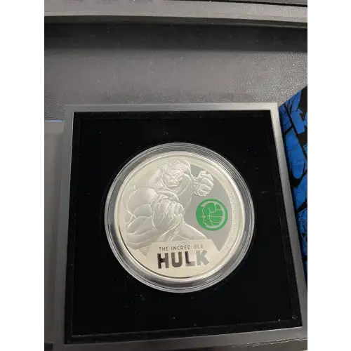 2024 Marvel The Incredible Hulk Classic 3 oz Silver Coin  (2)