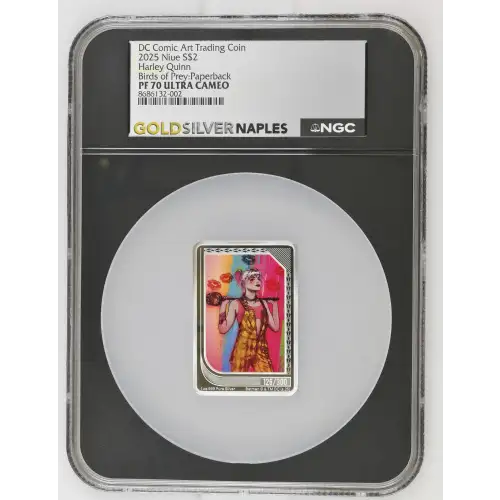 2025 Harley Quinn Birds of Prey:Paperback DC Comic Art Trading Coin ULTRA CAMEO (2)
