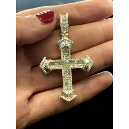 3.93 Ctw VVS D Color 14KYG Plated 925 Moissanite Mens Charm 