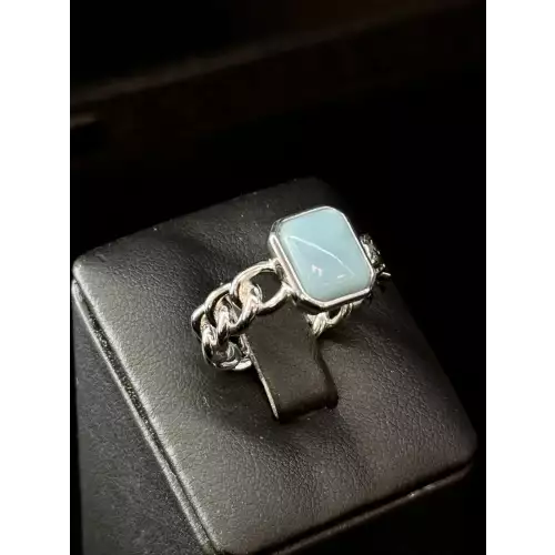 Chain St.Silver Ring w/ Stone