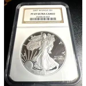 2007 W  ULTRA CAMEO