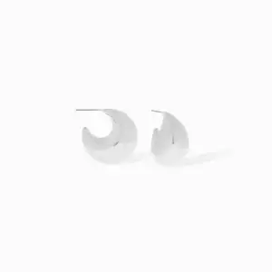 Silver-chunky tapered post hoop - Marlyn Schiff