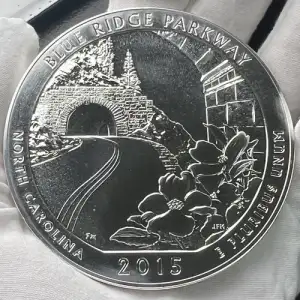 2015 25C Blue Ridge Pkwy NP 5 oz Silver First Strike, DMPL