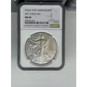 2000 1 oz Silver Eagle  NGC MS69 (LABEL MAY VARY)