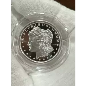 1/2 oz Silver Morgan Dollar Replica (2)