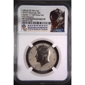 2019 S Apollo 11 Half Dollar Set First Releases Official US Mint Set (2)