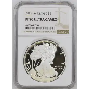 2019 W  ULTRA CAMEO (2)